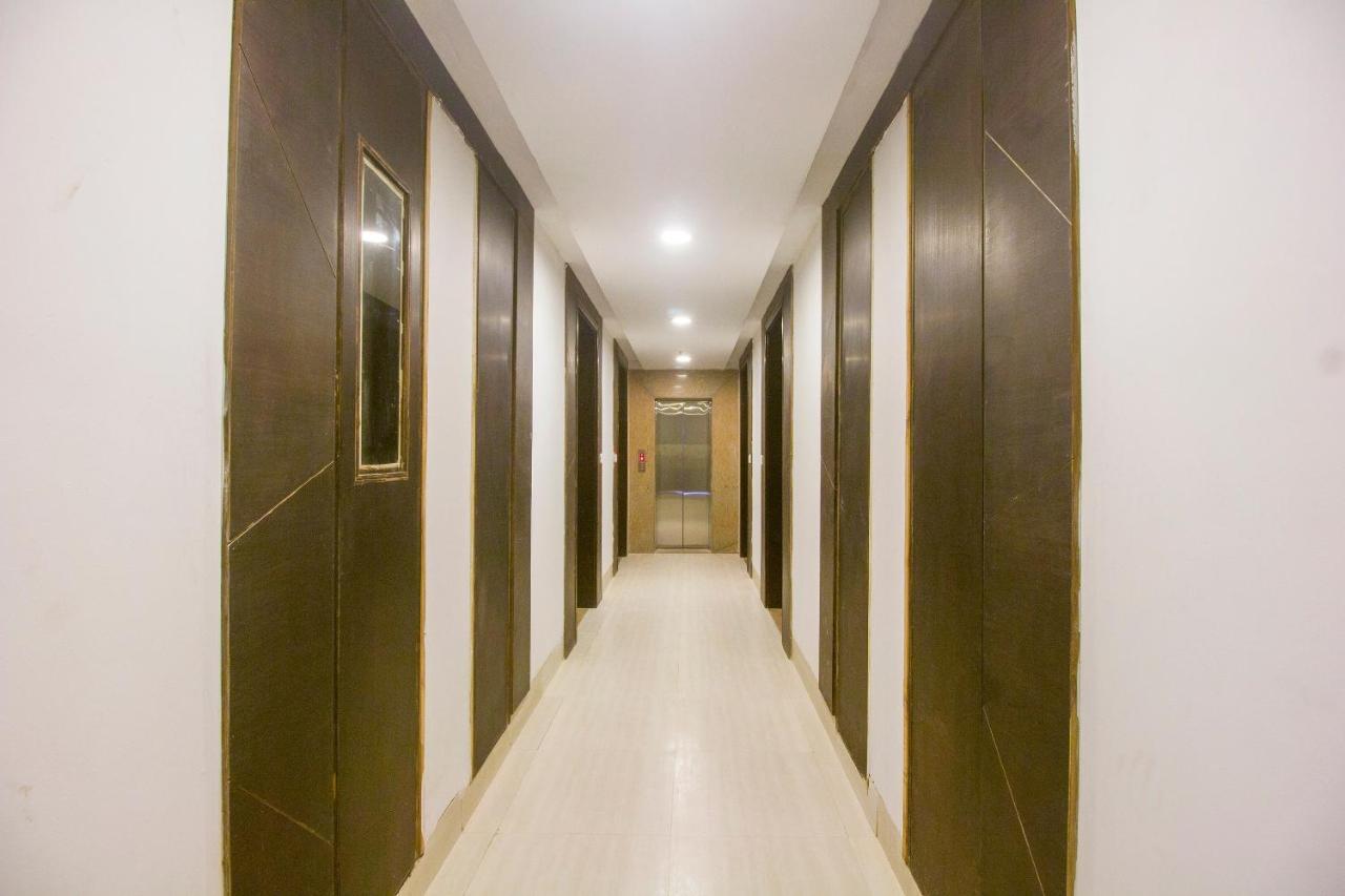 Collection O Govinda Sai Hotell Shirdi Exteriör bild
